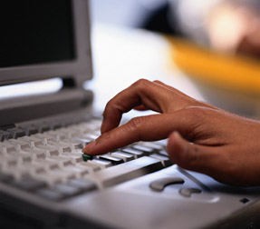 pc-screens.gif (51971 bytes)